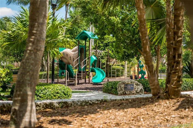 Venice Condo Deering Bay #132 image #26