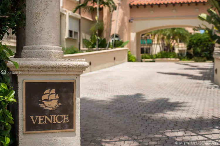 Venice Condo Deering Bay #132 image #29