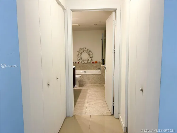 Aria on the Bay #2908 image #11