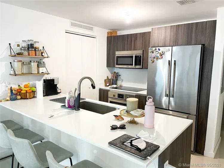 Aria on the Bay #2908 image #7