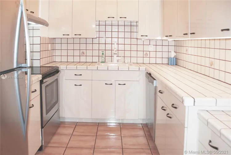 Mirasol Ocean Towers #606 image #14