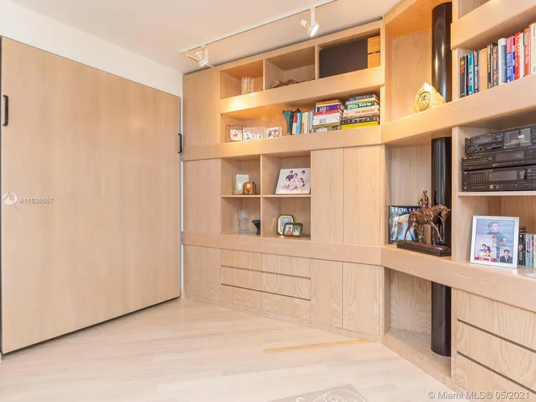 Bal Harbour 101 #908 image #20