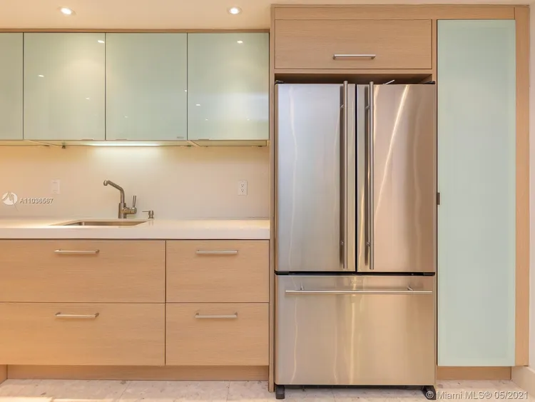 Bal Harbour 101 #908 image #25