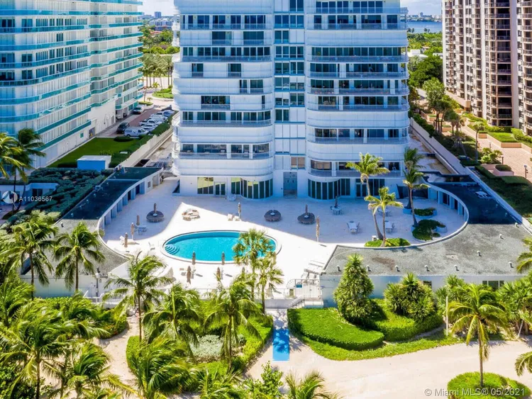 Bal Harbour 101 #908 image #53