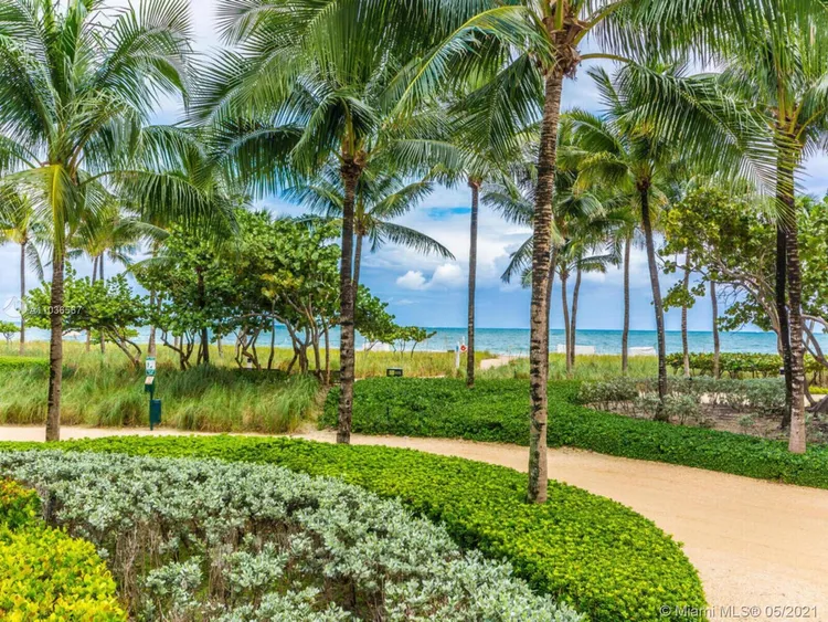 Bal Harbour 101 #908 image #58