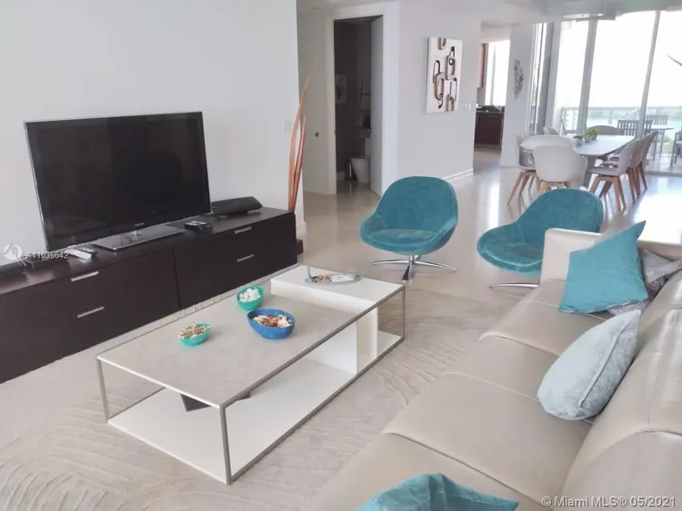 Trump Tower 2 #1204 image #11