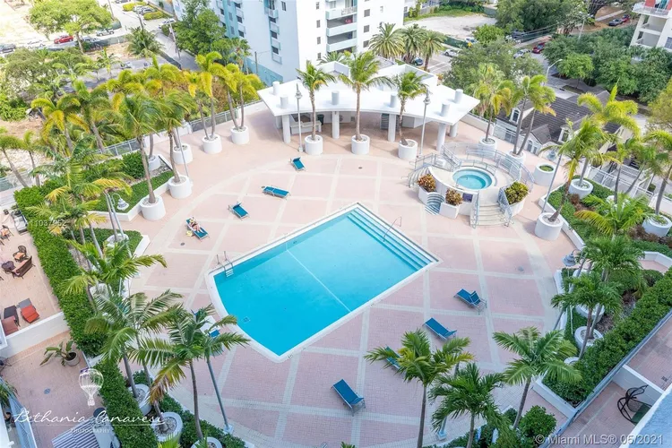 City 24 #1102 image #16