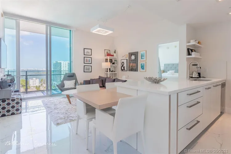 City 24 #1102 image #17