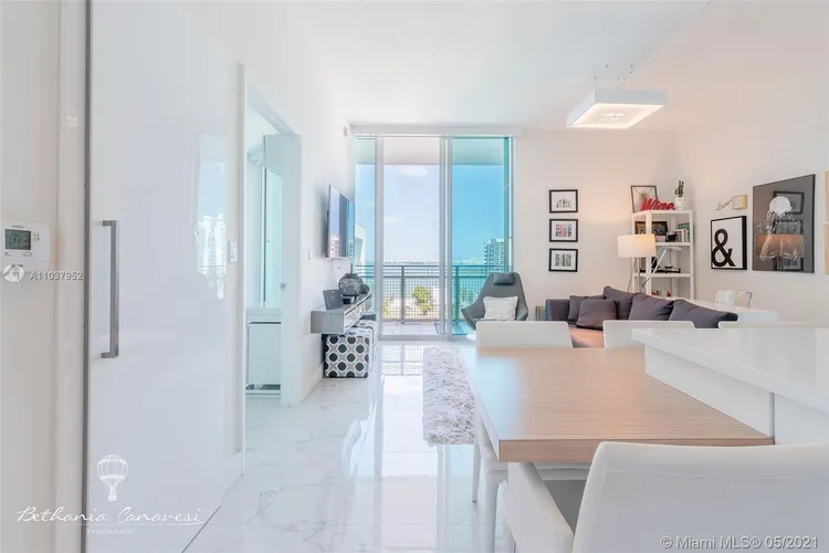 City 24 #1102 image #19