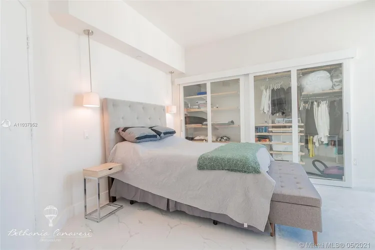 City 24 #1102 image #8