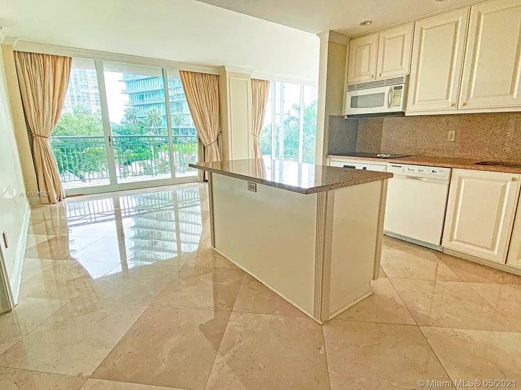 Ritz-Carlton Coconut Grove #201 image #1