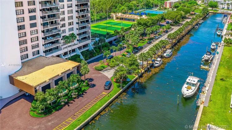 Cricket Club Miami #1503 image #52