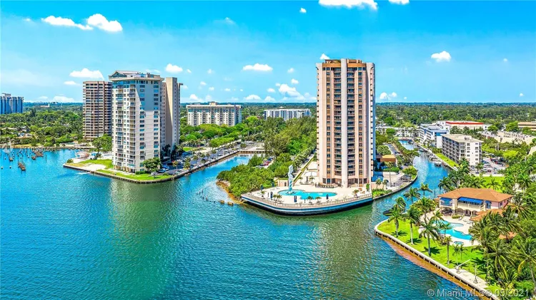 Cricket Club Miami #1503 image #54