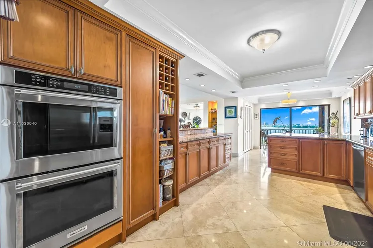 Cricket Club Miami #1503 image #8