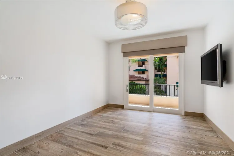 Venice Condo Deering Bay #128 image #15