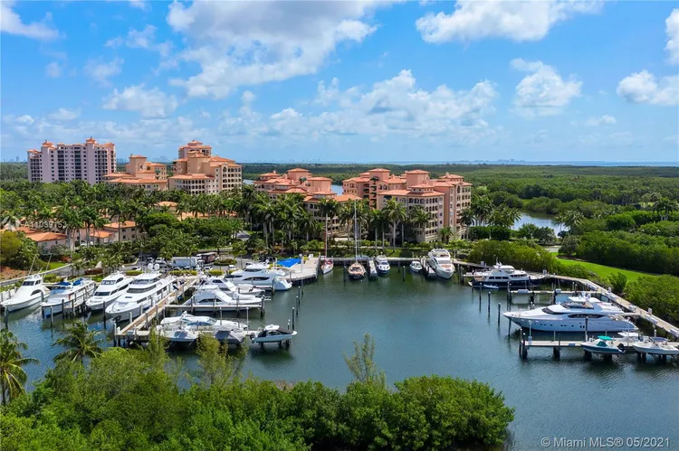 Venice Condo Deering Bay #128 image #24