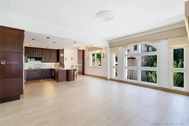 Venice Condo Deering Bay #128 image #6