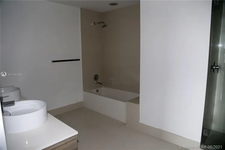 Hyde Midtown #PH3211 image #18