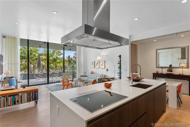 101 Key Biscayne #A-203 image #7