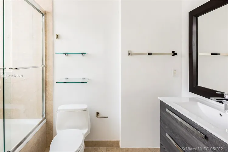 Jade Brickell #4411 image #31