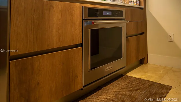 Solaris at Brickell #2304 image #12