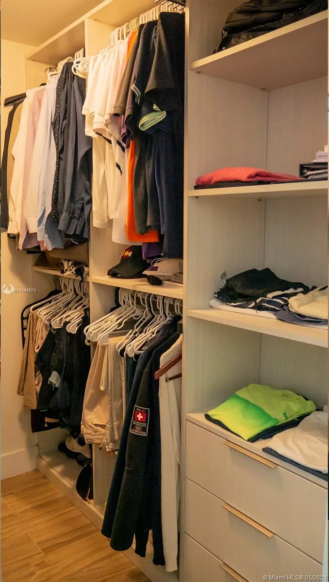 Solaris at Brickell #2304 image #27