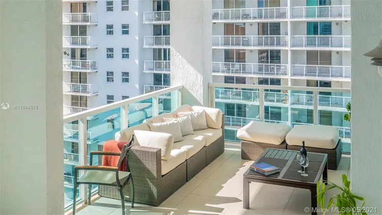 Solaris at Brickell #2304 image #43