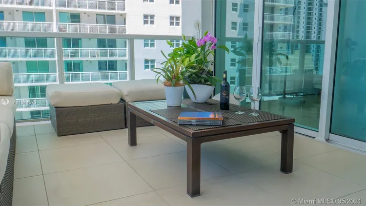 Solaris at Brickell #2304 image #44