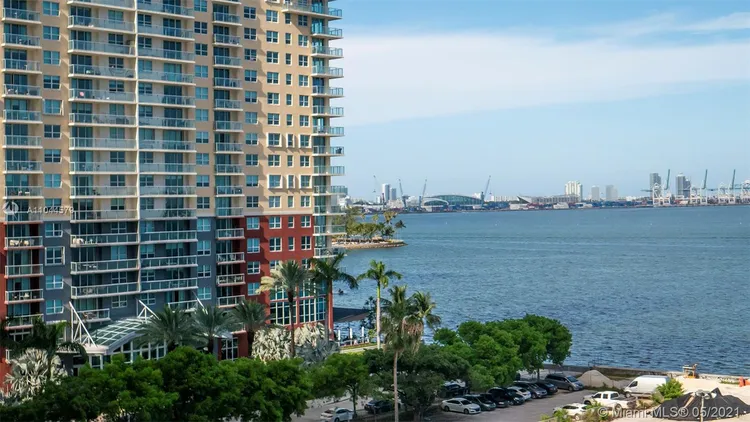 Solaris at Brickell #2304 image #69