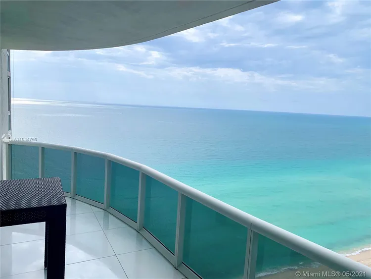 Trump Tower 1 #2202 image #15