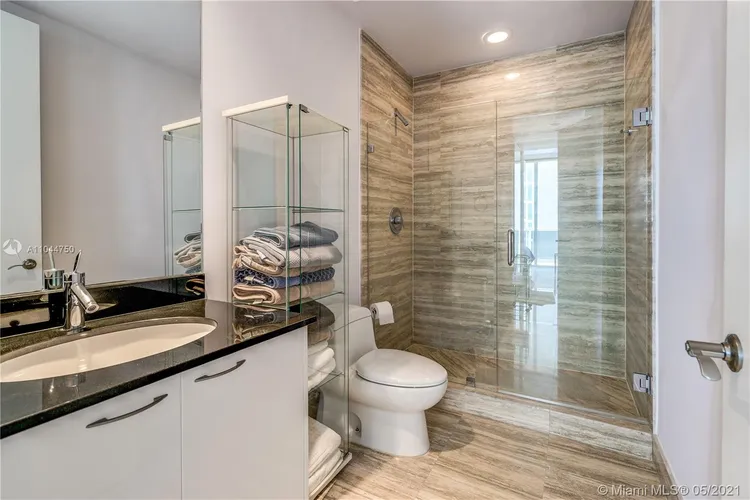 Trump Tower 1 #2202 image #29