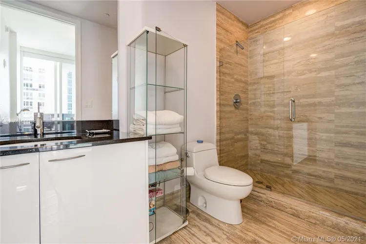 Trump Tower 1 #2202 image #31