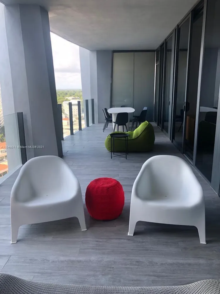 Park Grove Club Residences #1602 image #11