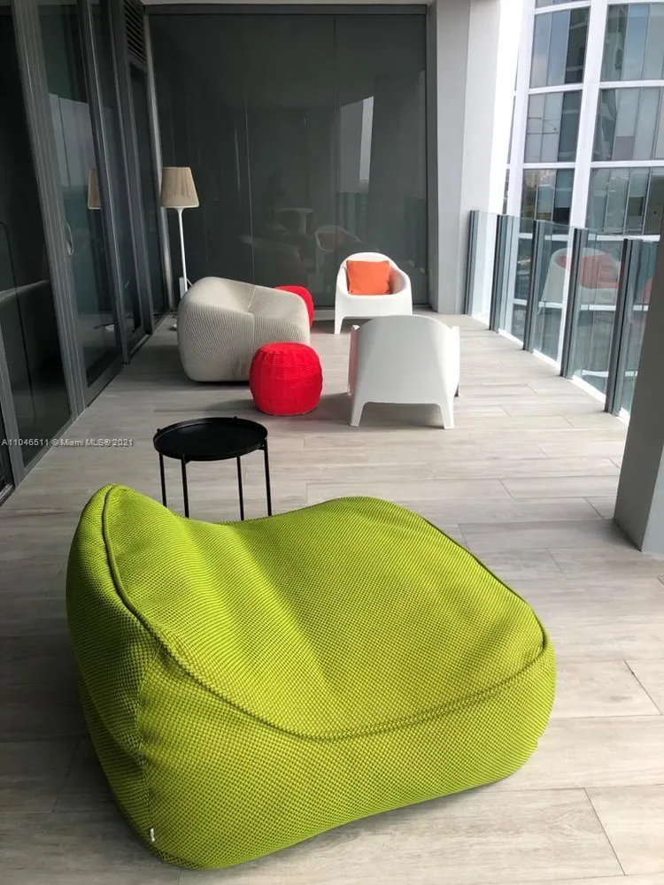 Park Grove Club Residences #1602 image #12