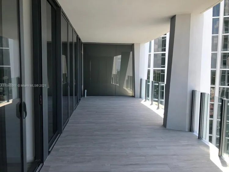 Park Grove Club Residences #1602 image #15