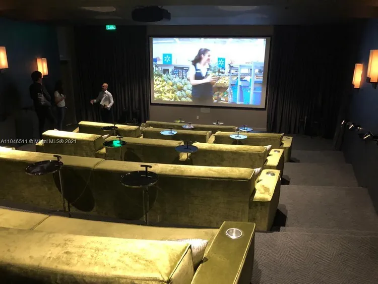 Park Grove Club Residences #1602 image #24