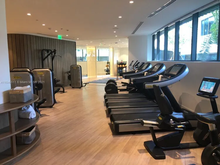 Park Grove Club Residences #1602 image #26