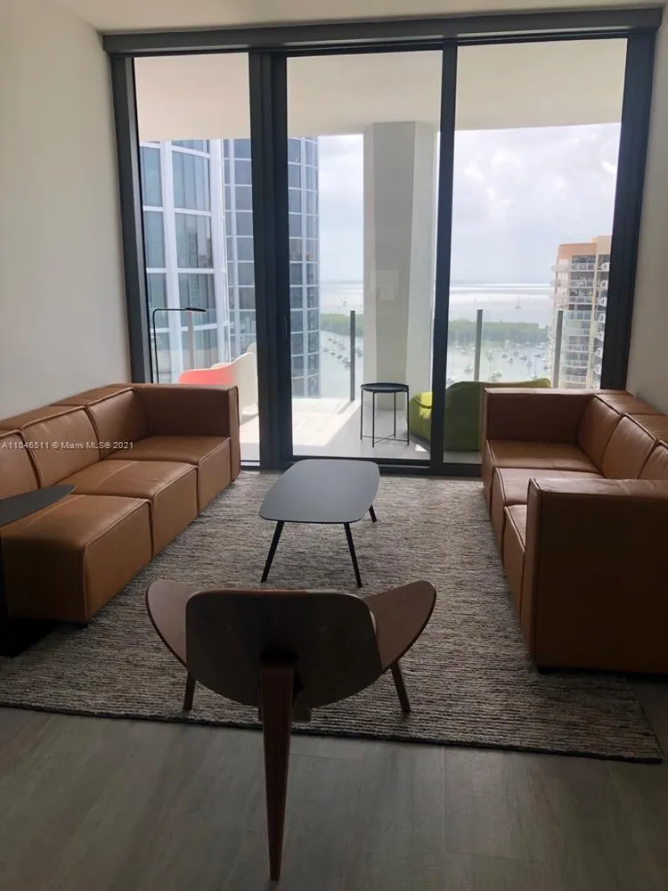 Park Grove Club Residences #1602 image #6