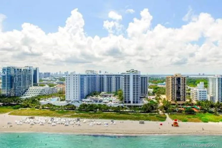 1 Hotel & Homes #1412 image #16