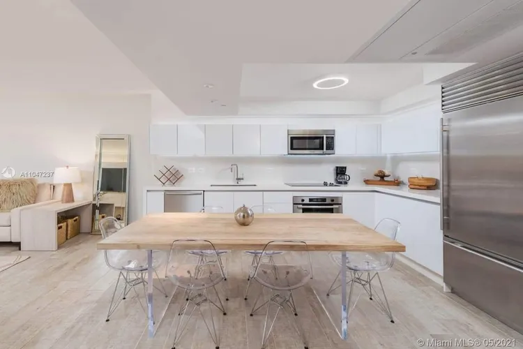 1 Hotel & Homes #1412 image #7