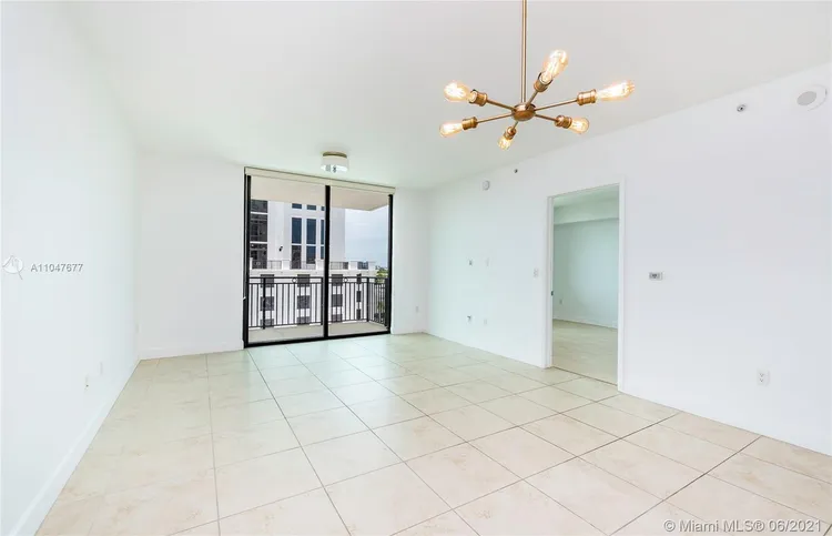 1300 Ponce #702 image #11