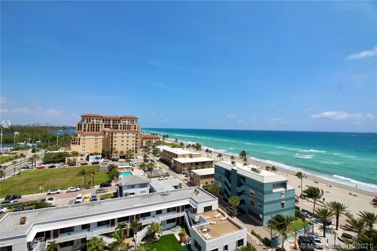 Hollywood Towers #1005 image #25