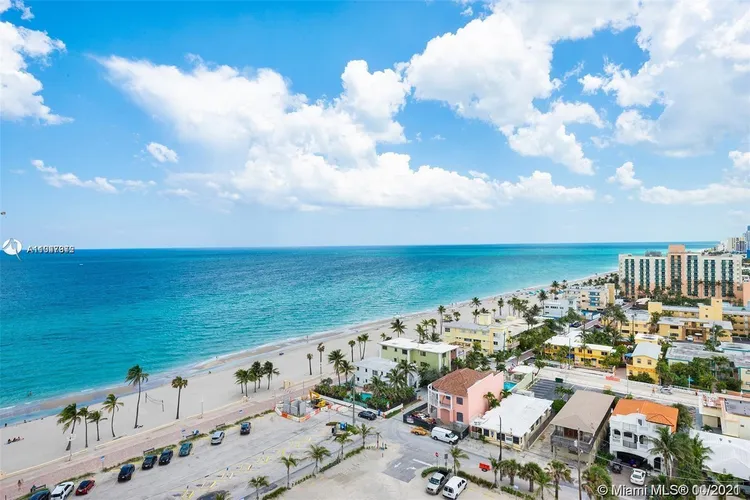 Hollywood Towers #1005 image #33