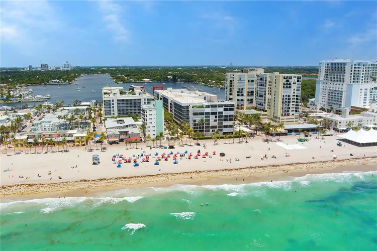 Costa Hollywood #S317 image #11