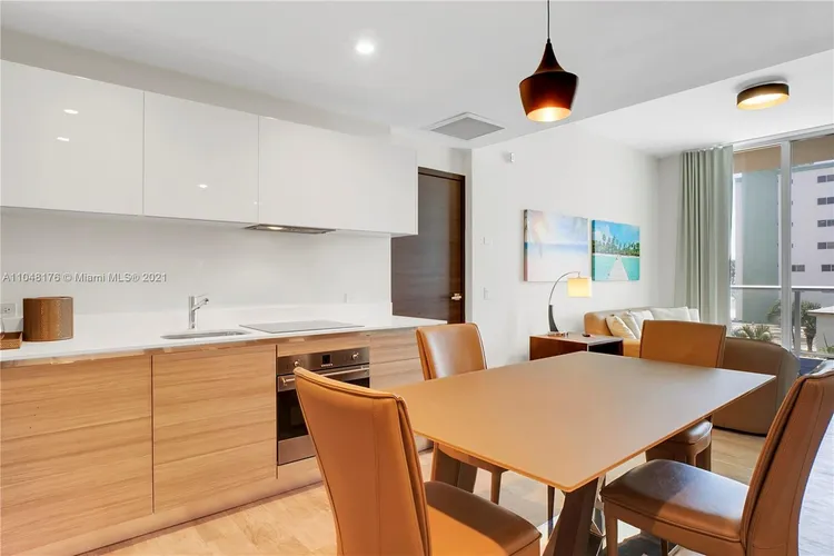 Costa Hollywood #S317 image #18