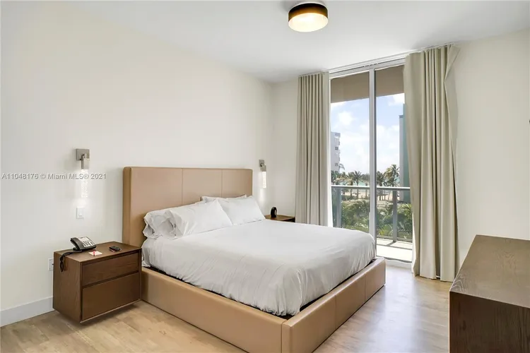 Costa Hollywood #S317 image #20