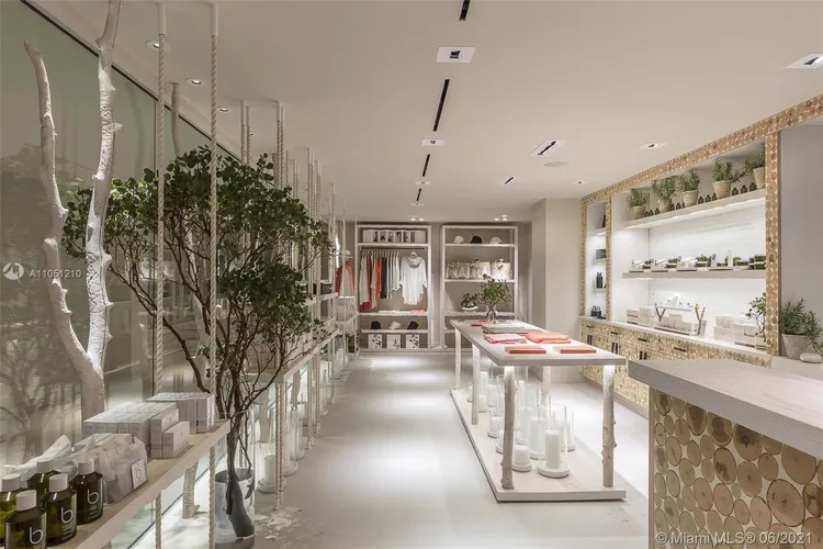 1 Hotel & Homes #PH-1620 image #47