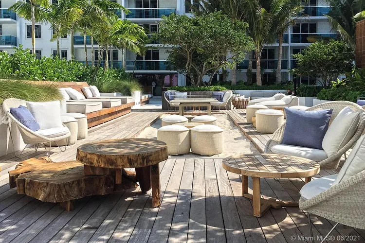 1 Hotel & Homes #PH-1620 image #52