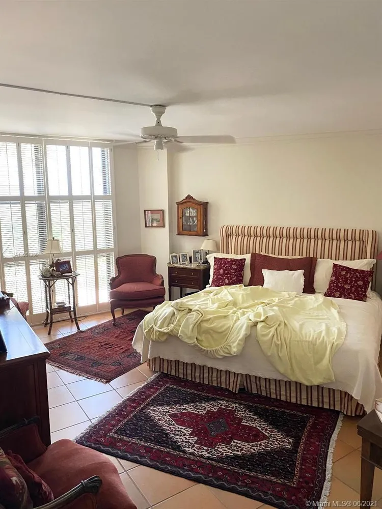 Towers of Key Biscayne #C505 image #14