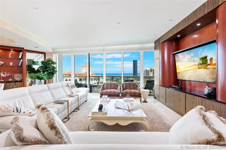 Porto Vita North Tower #1804 image #24